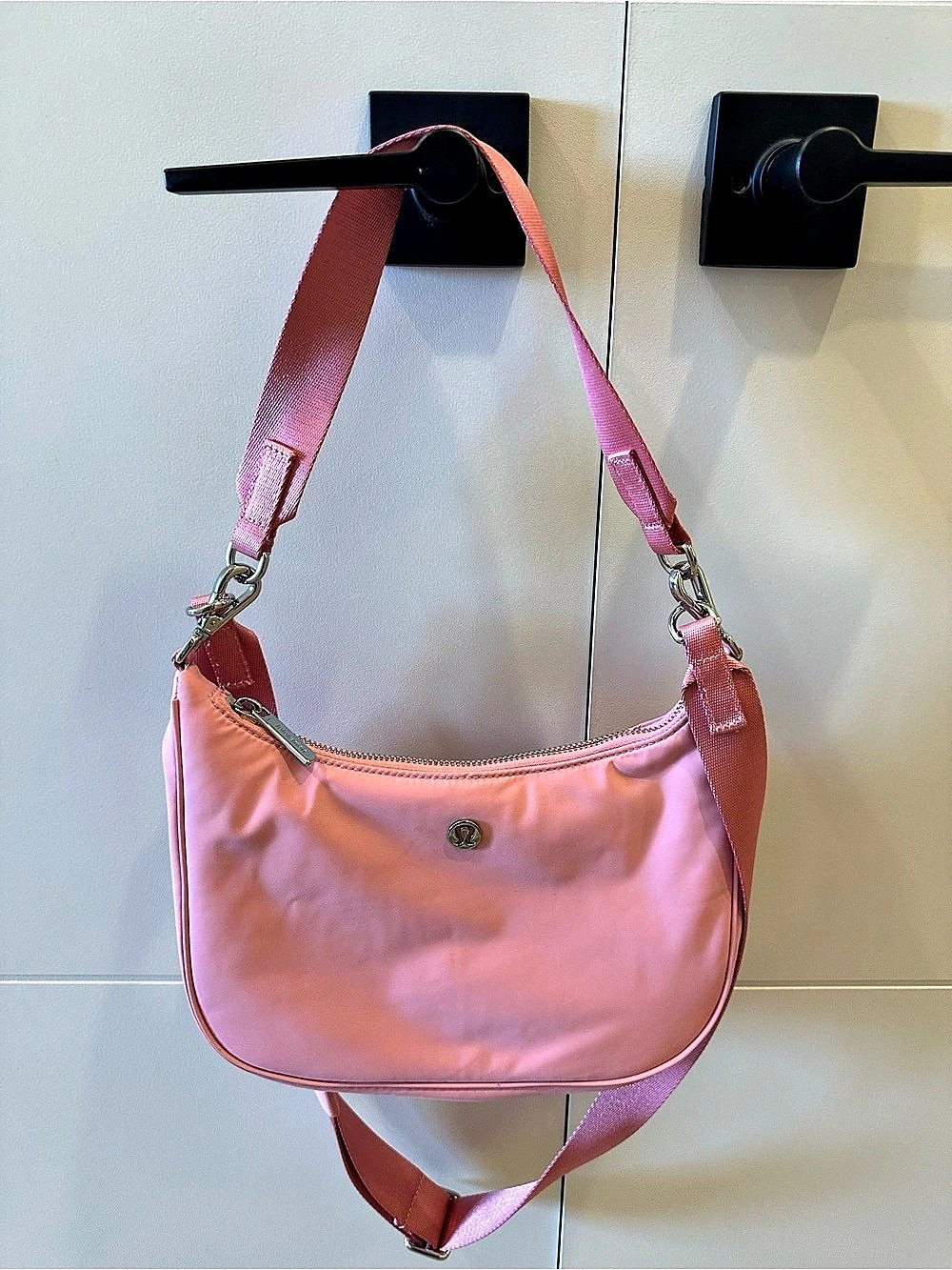 Lululemon City Essentials Small Shoulder Bag 3L - Pink Tide